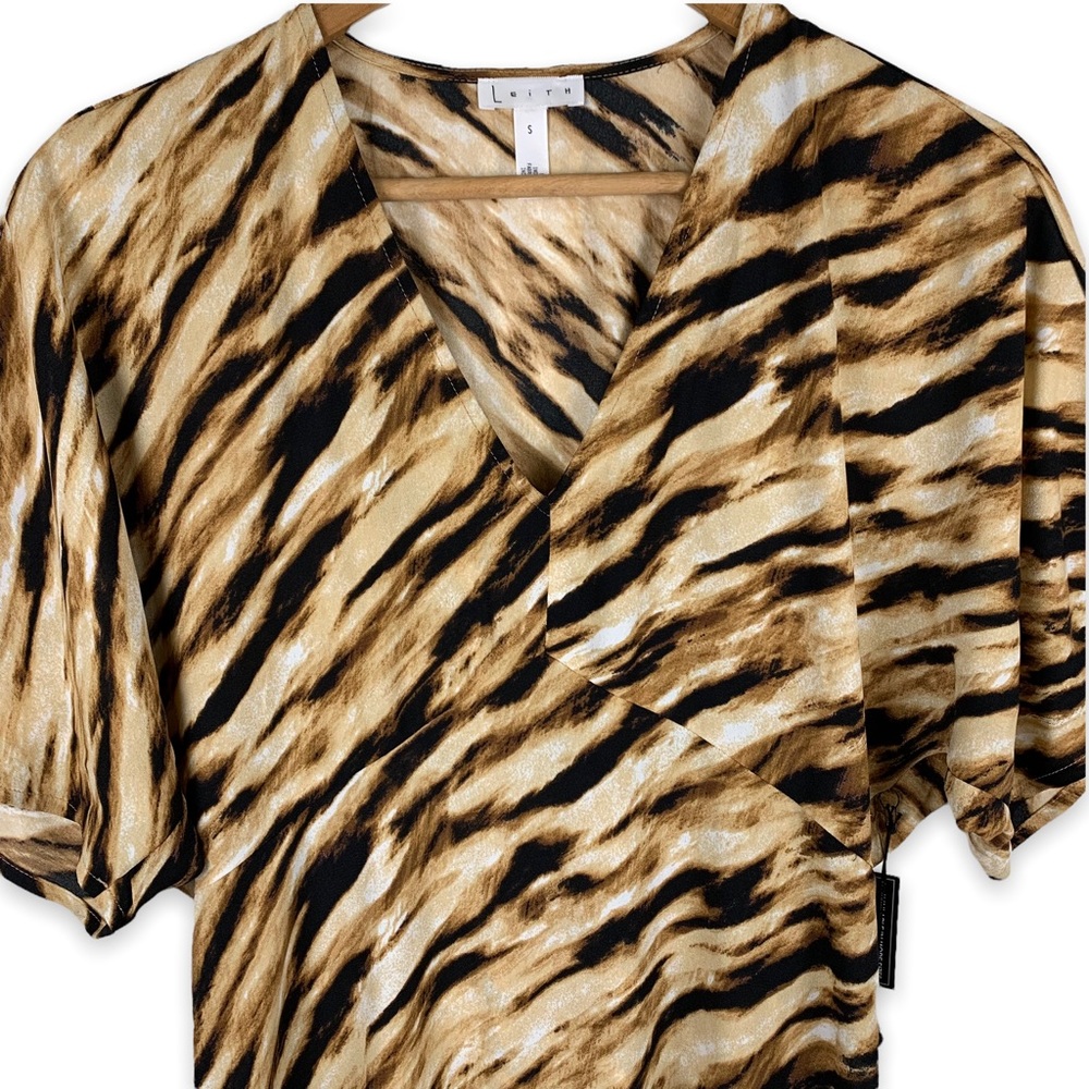 Leith Tan Black Dale Tigress Tiger Print V-Neck Short Sleeve Mini Dress Small - Picture 4 of 8